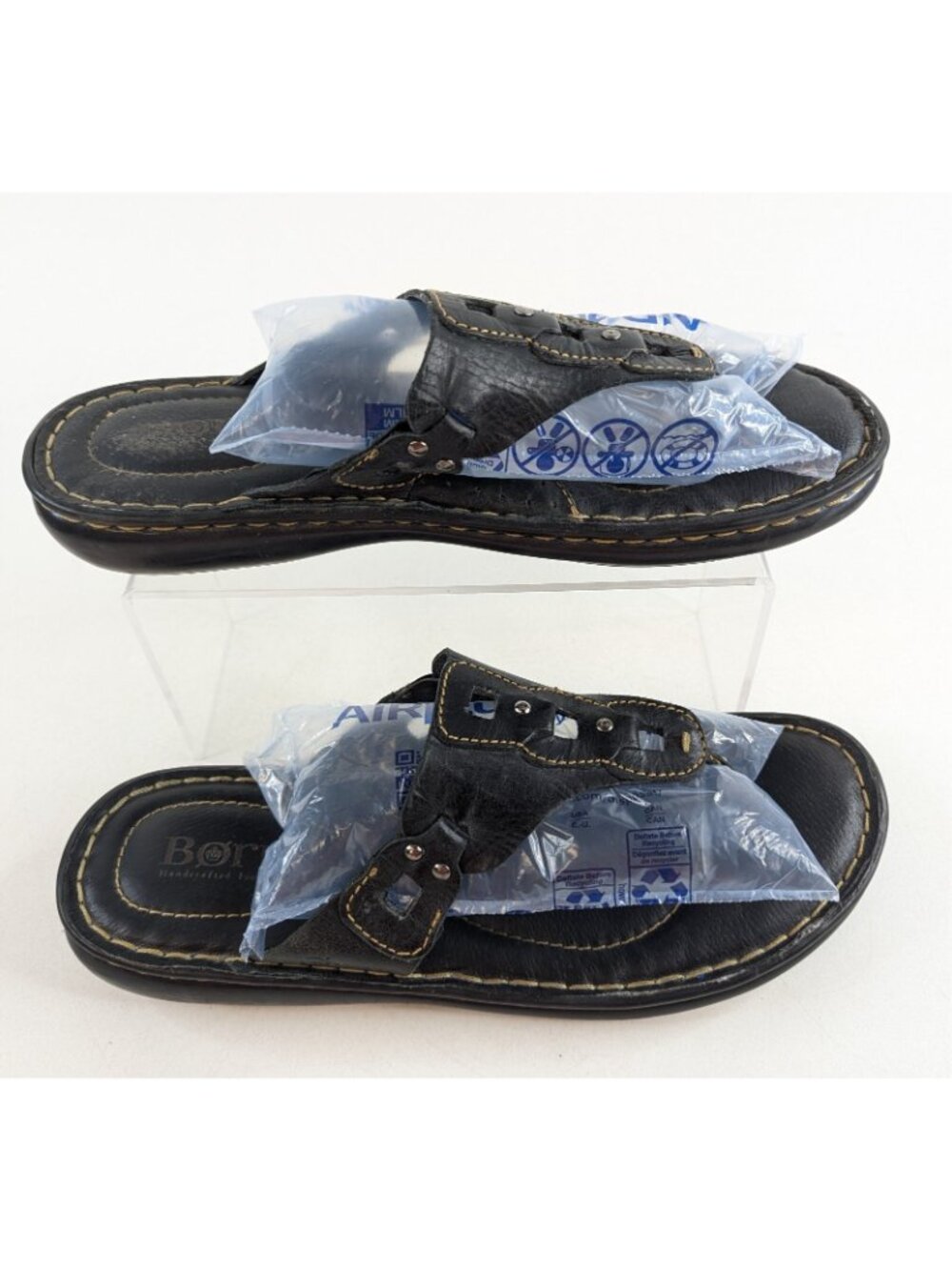Born Sandal Women’s Size 10 Black Leather Flip Flops Thong Comfort Beachy - Picture 4 of 10